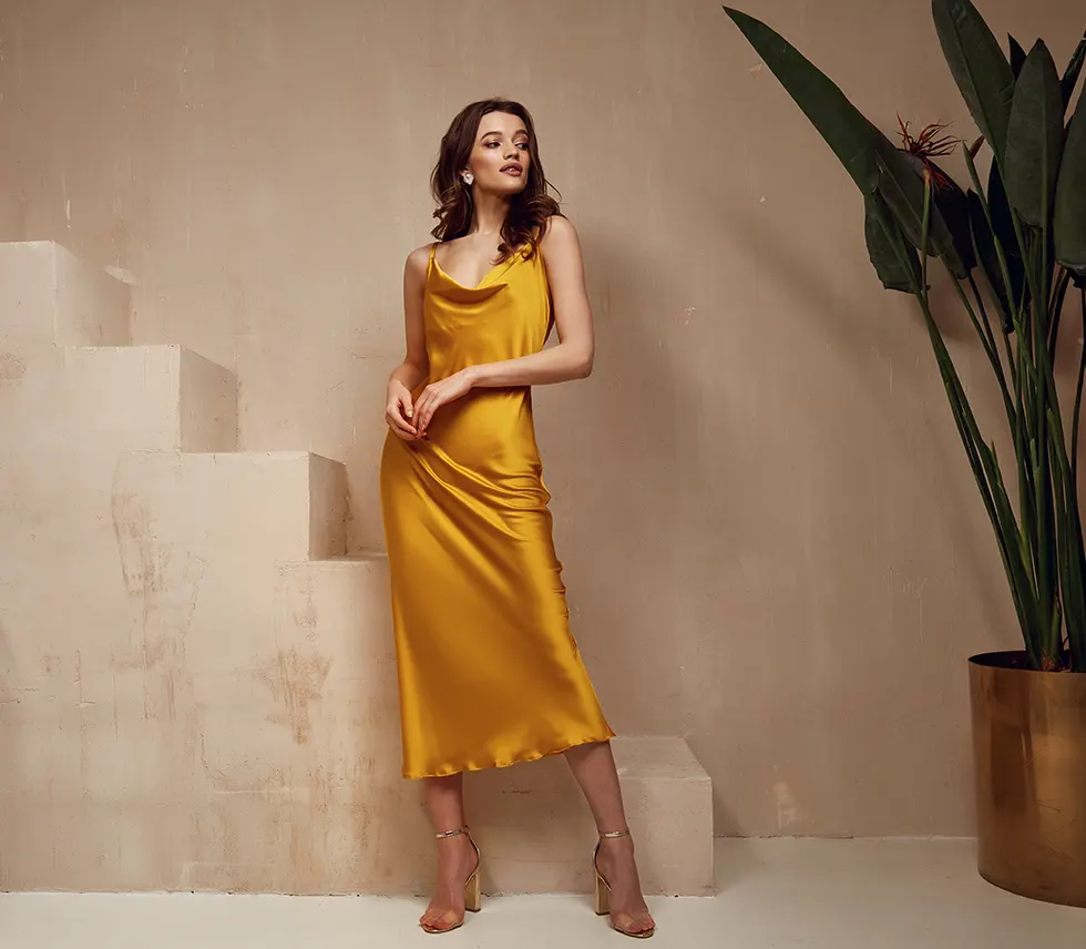 La fluidite des coupes dans le vestiaire feminin contemporain